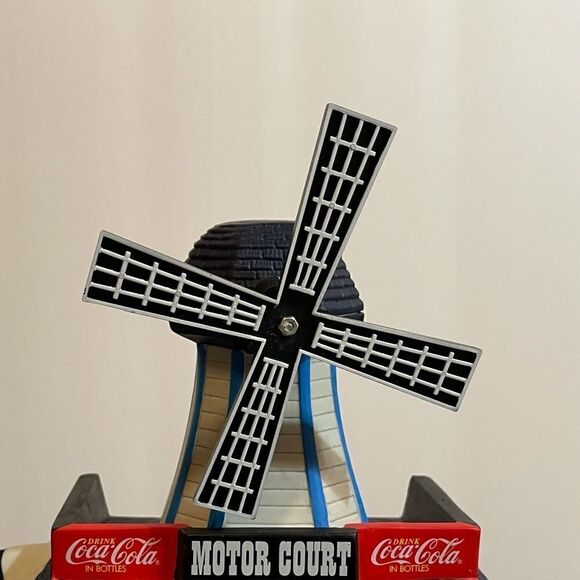 Coca Cola Coke Windmill Motor Court NWT - Picture 7 of 16
